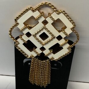 Avon White Enamel Geometric Gold Twisted Roping Brooch with Fringe  Signed Avon